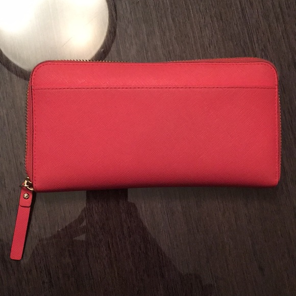 Kate Spade Wallet - Picture 2 of 4